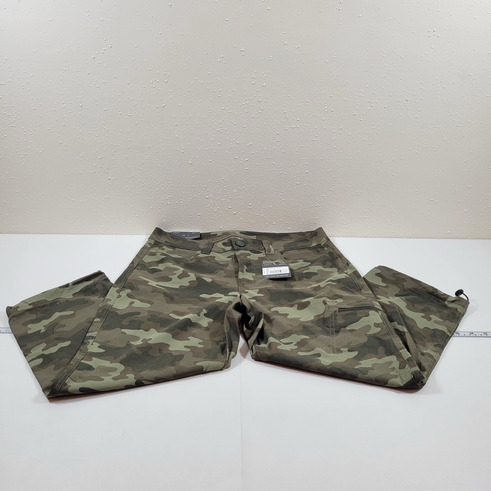 NWT Eddie Bauer Rainier Capri Pants Womens 10 Green Camo Stretch Hiking Outdoor